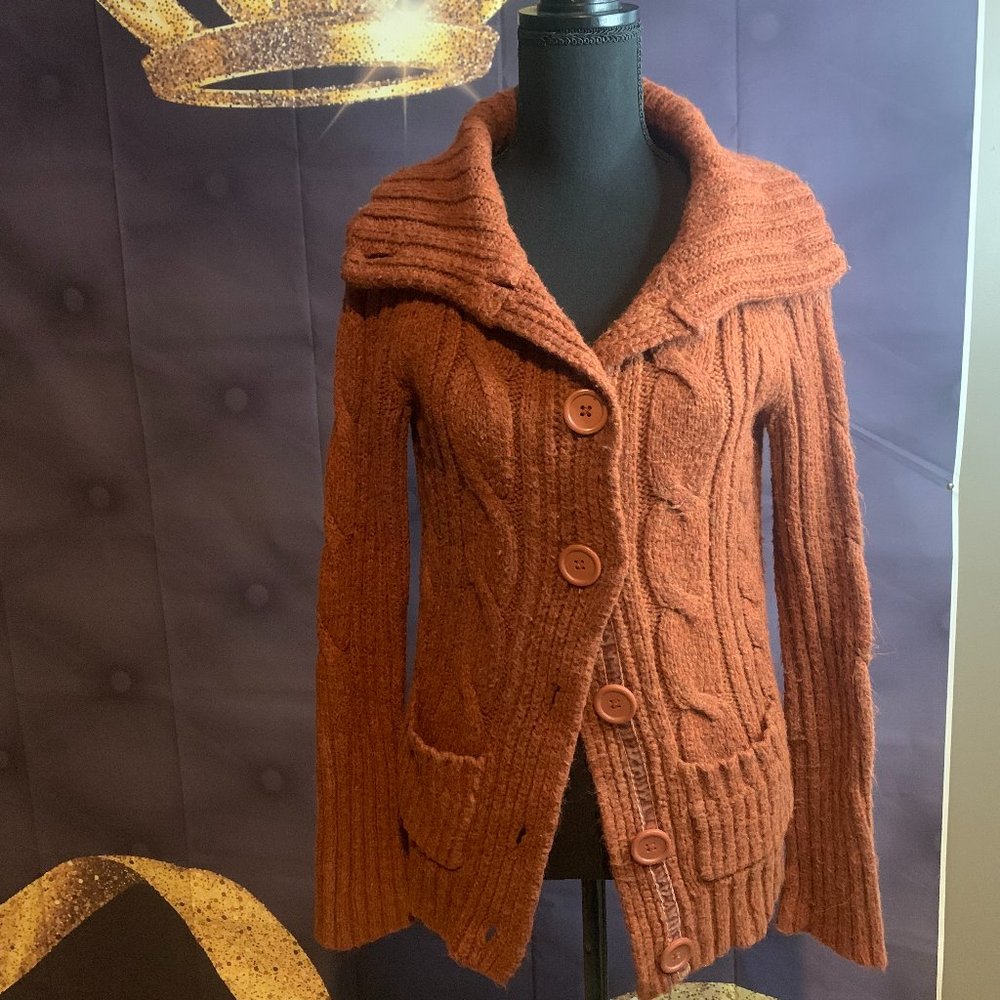 Brown Cable Cable Knit Sweater